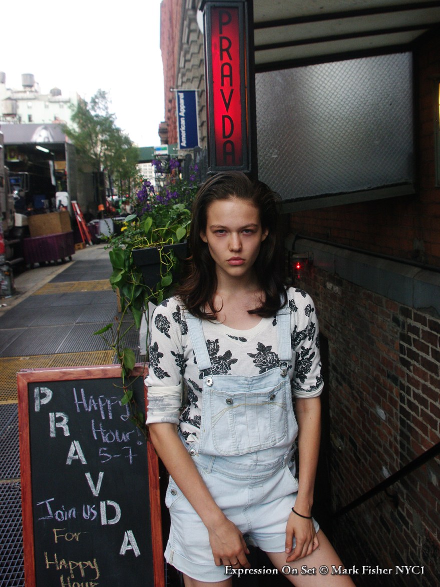 Arina Expression On Set © Mark Fisher NYC1-7272