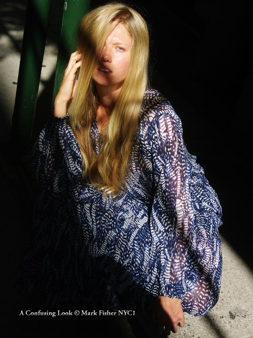 Johanna Orth A Confusing Look © Mark Fisher NYC1-7893